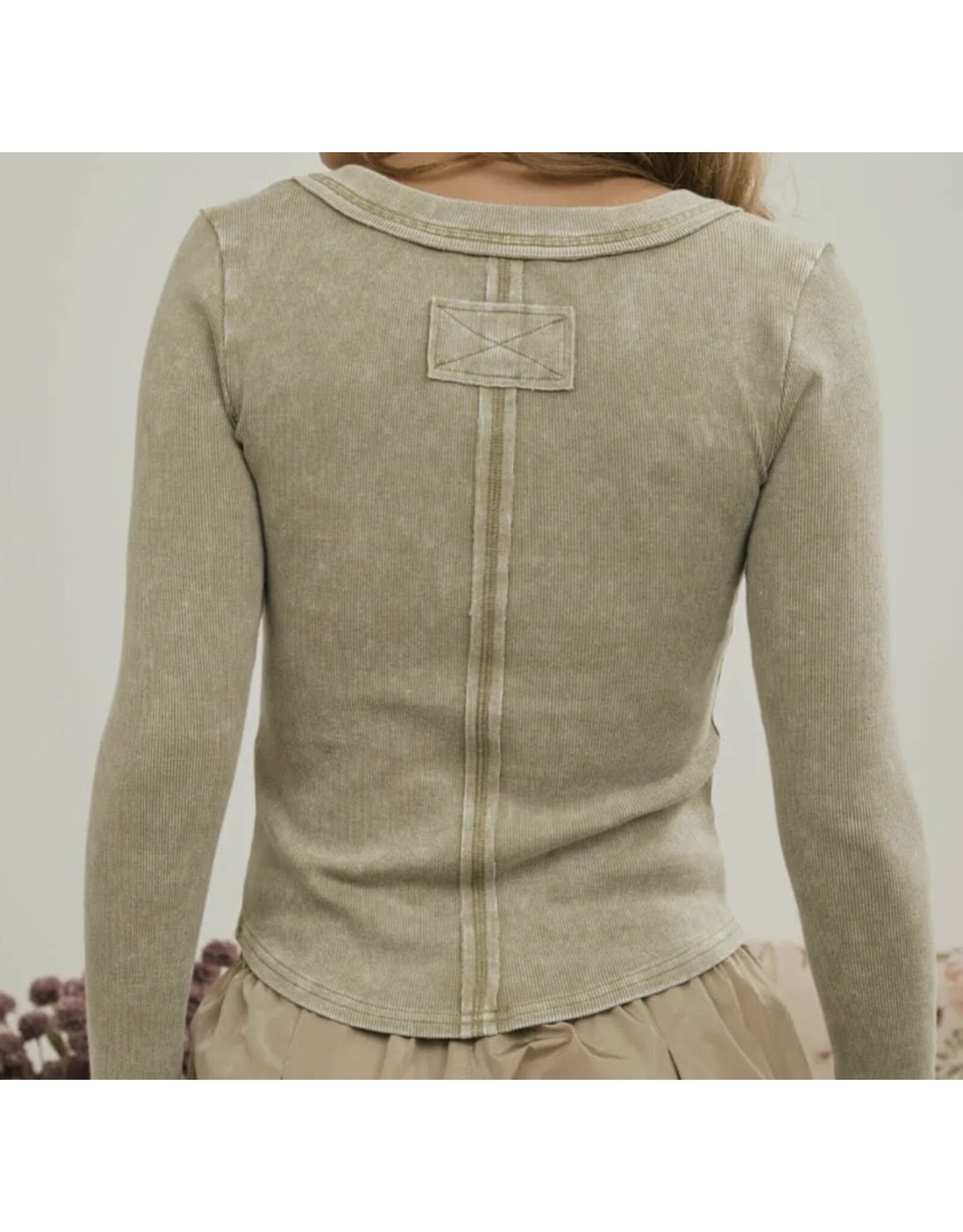 Blu pepper Washed Henley L/S Knit Top