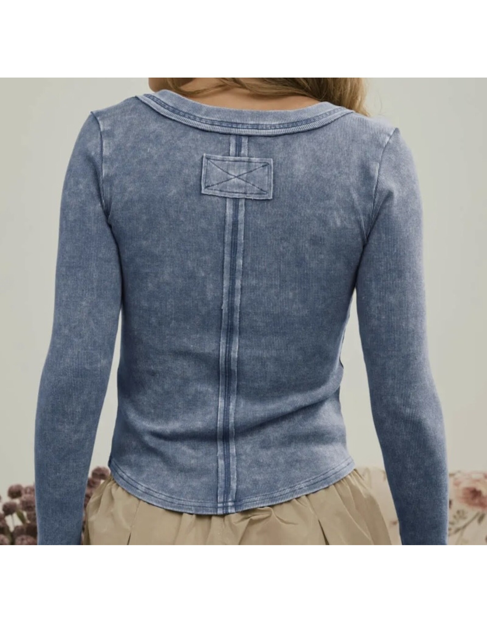 Blu pepper Washed Henley L/S Knit Top