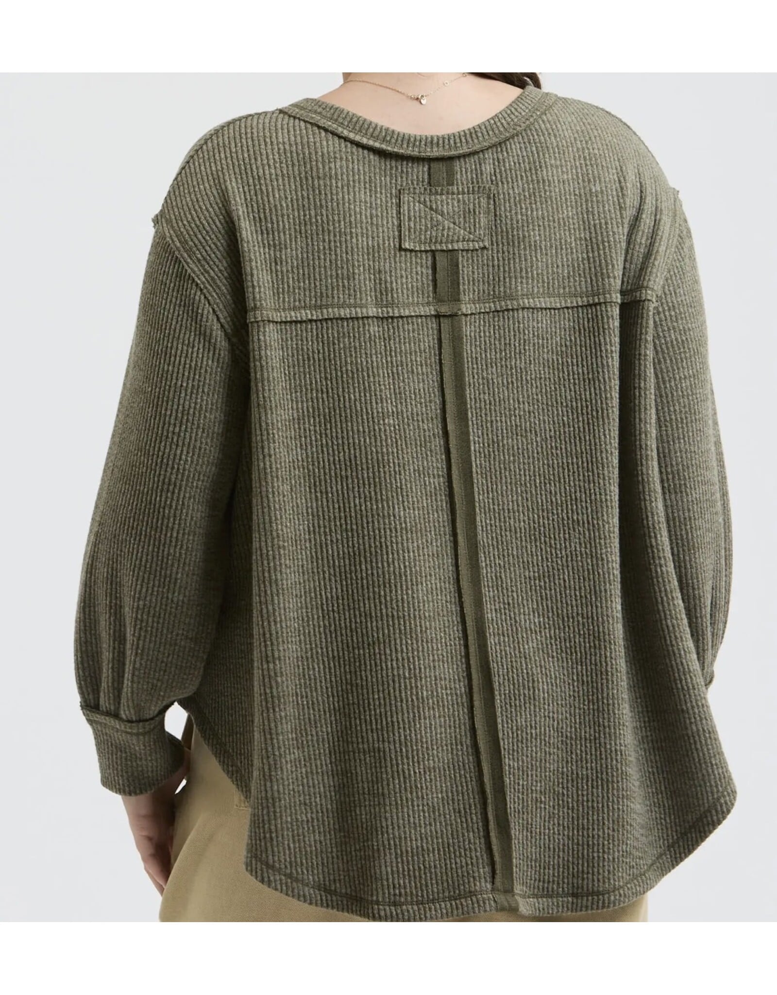 Blu pepper V Neck Asymmetrical Hem L/S Top
