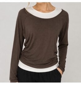 Wasabi boat neck w/ contrast top Brown