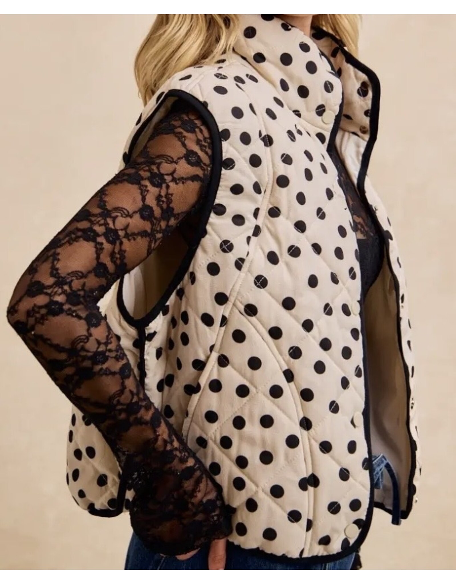 Polka Dot Print Piping Quilt  Vest