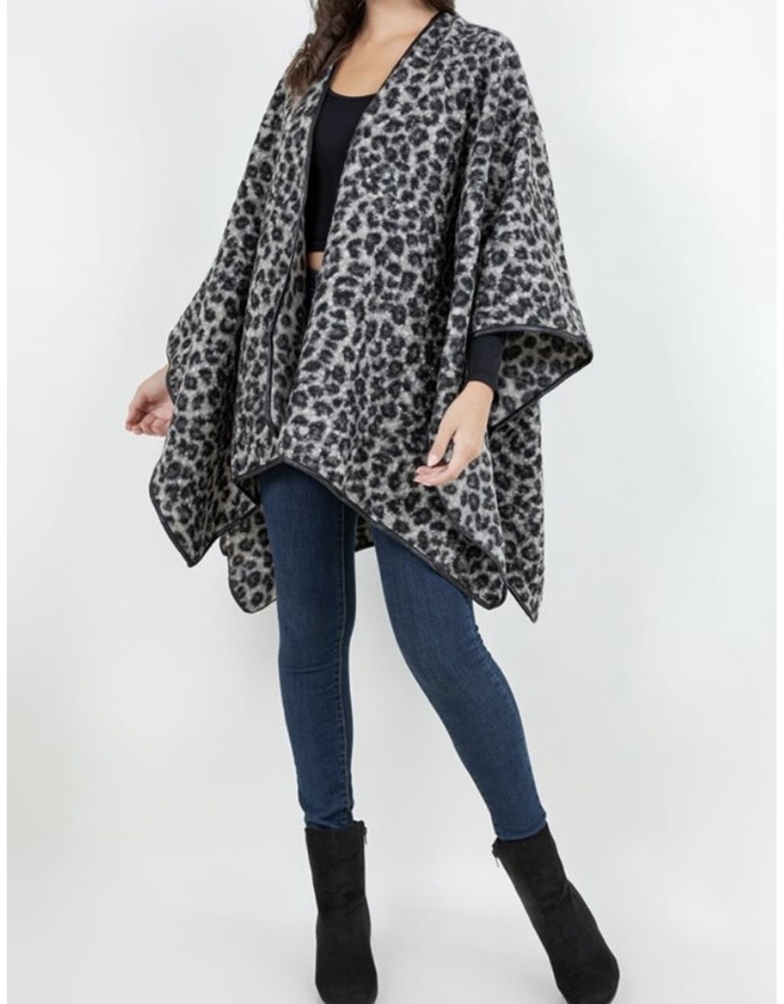 Leopard Shawl W/ Tie