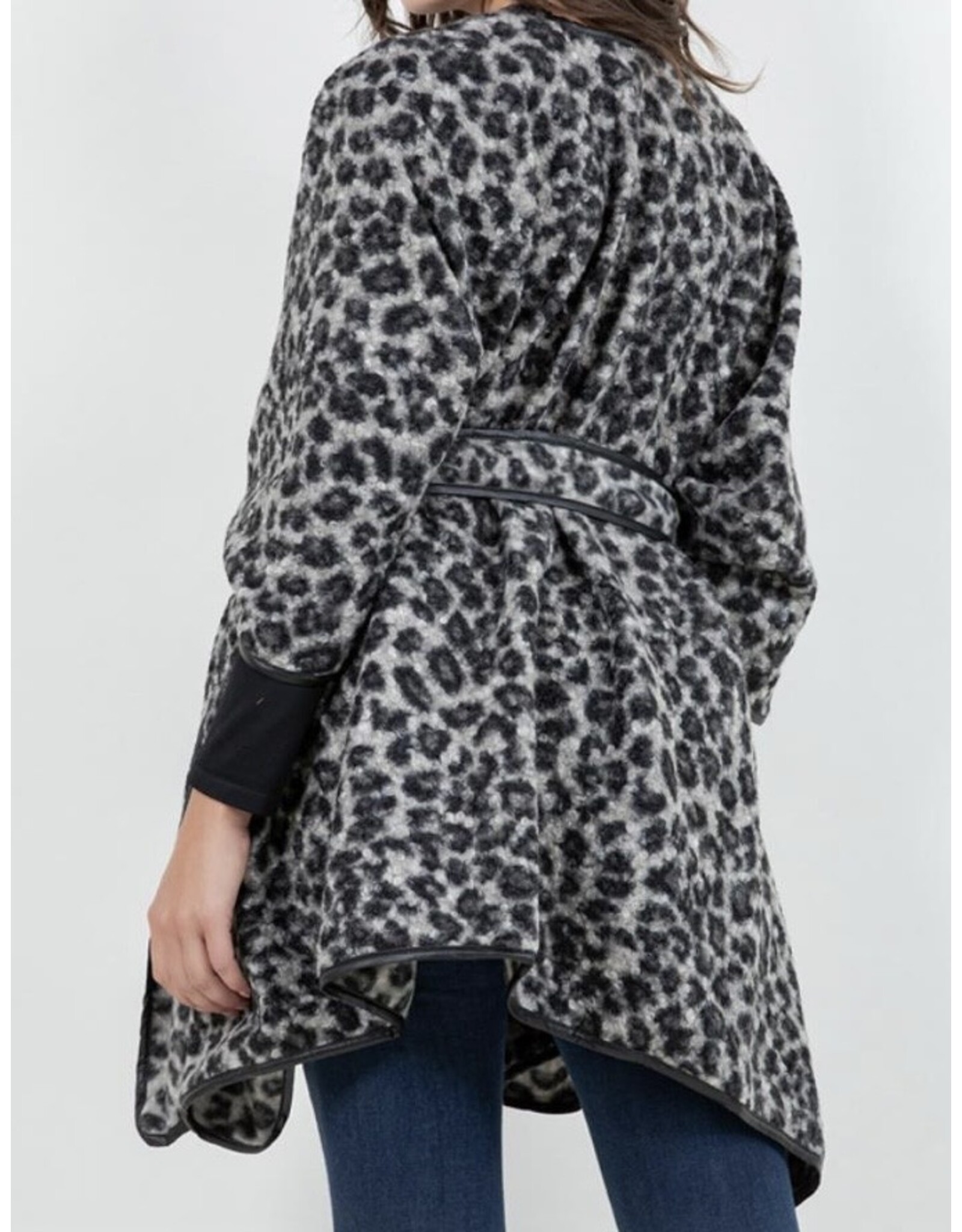 Leopard Shawl W/ Tie