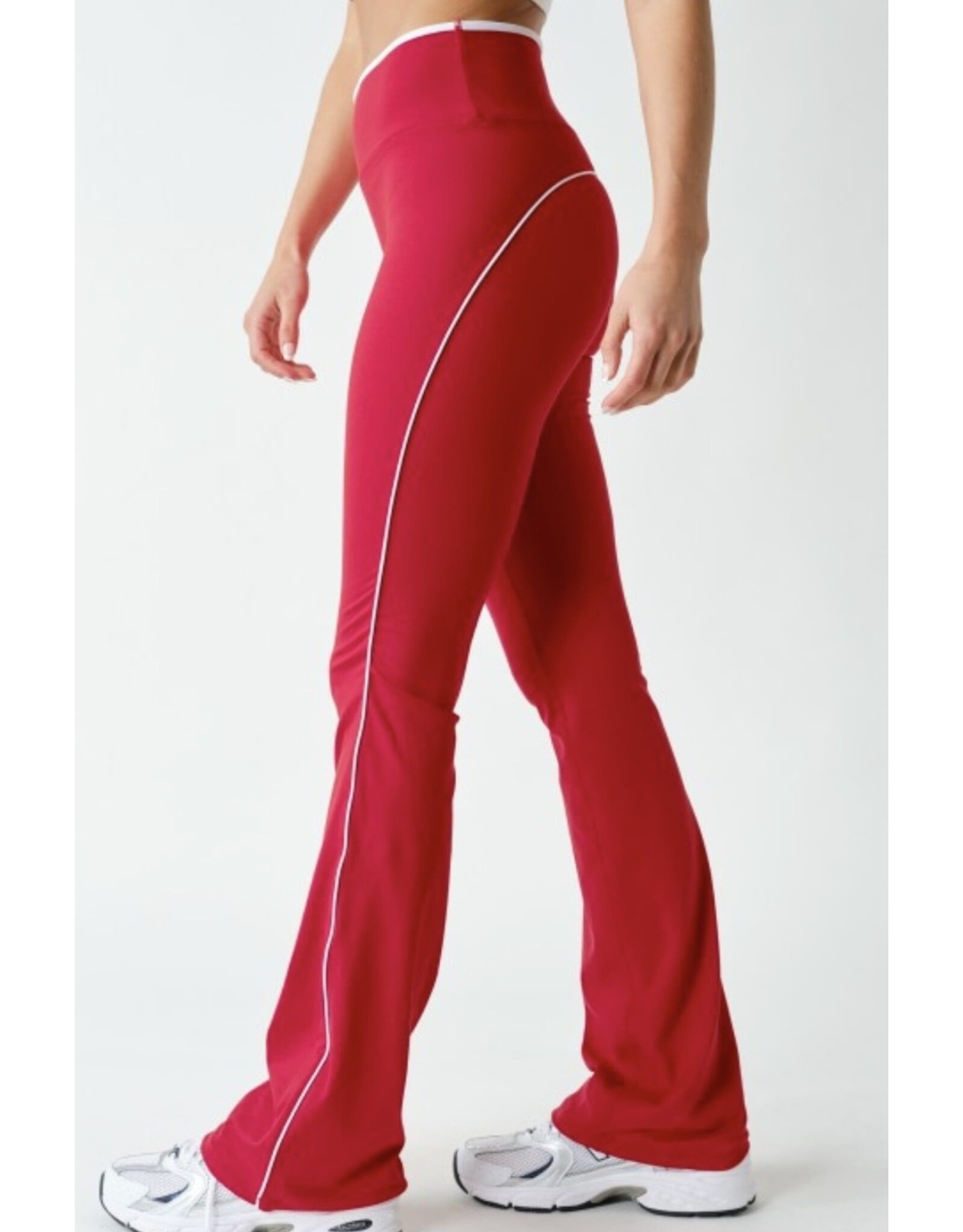 mono b Venice contrast piping flare pants