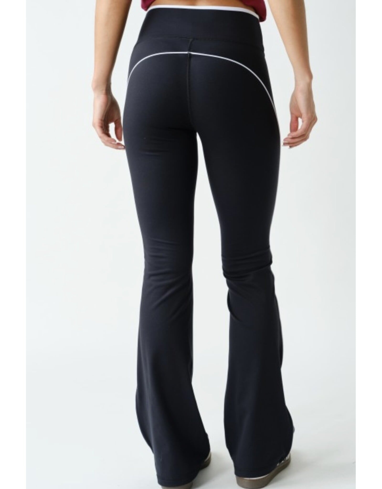 mono b Venice contrast piping flare pants