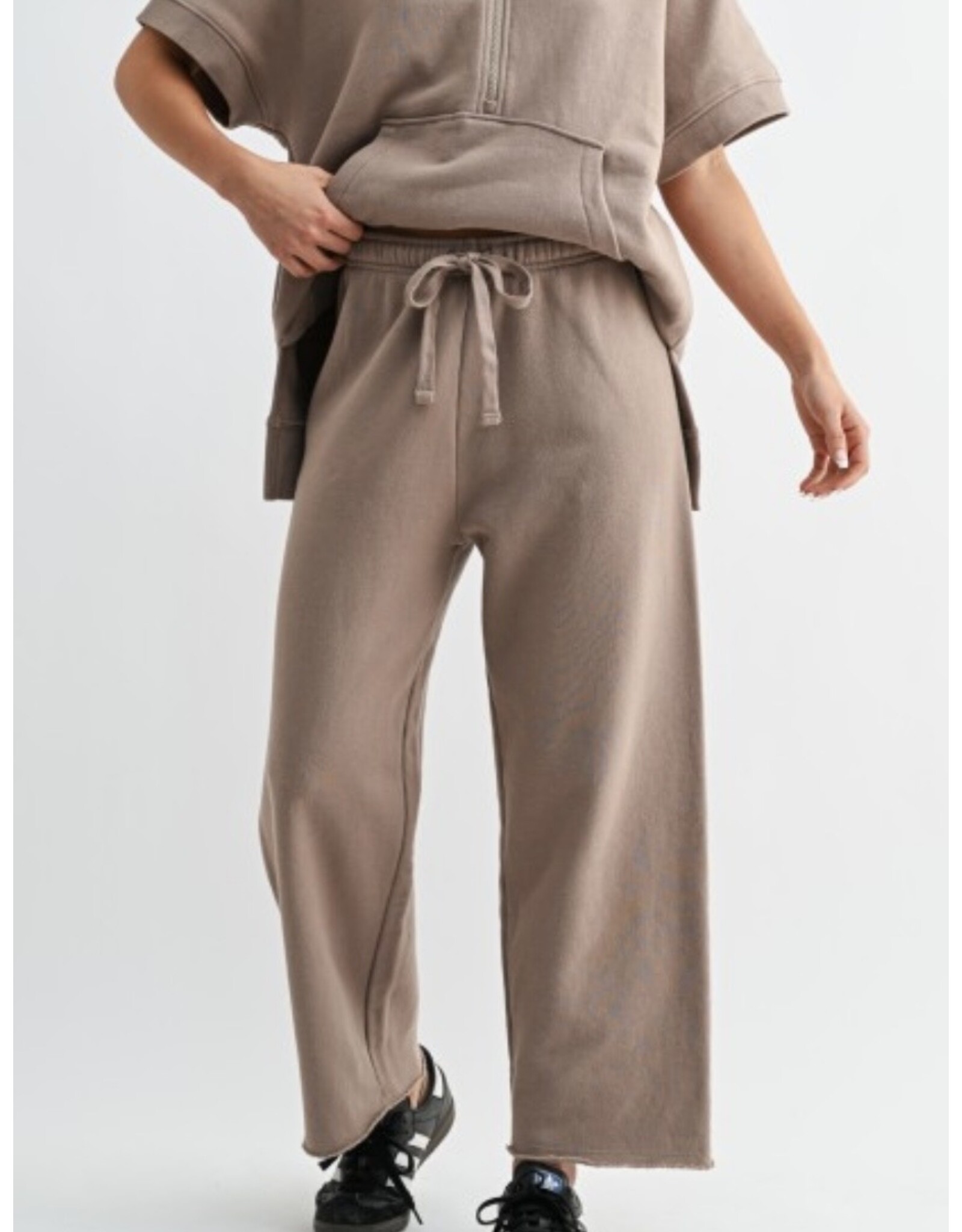 mono b Malibu Wide Leg Fleece