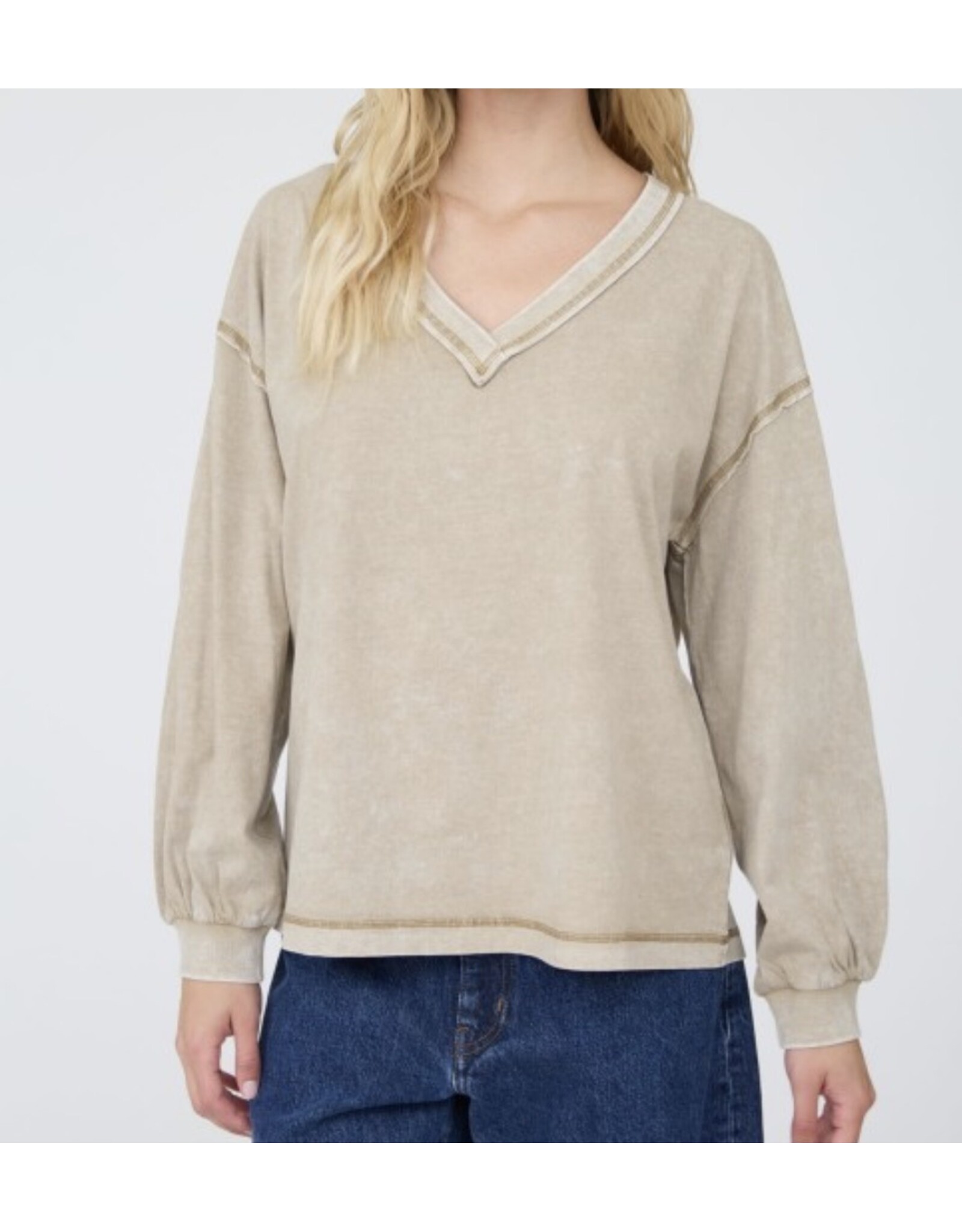 Blu pepper Washed Inverted Seam L/S knit top