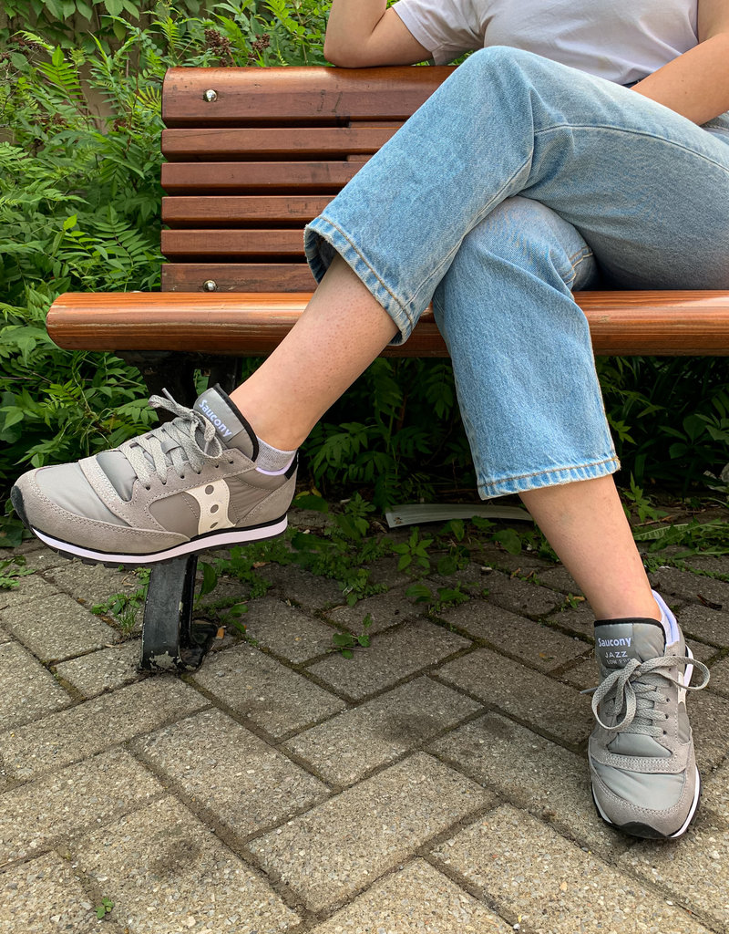 saucony jazz low pro on feet