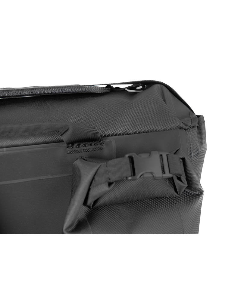 Brompton Metro Waterproof L Messenger Bag includes cover and frame