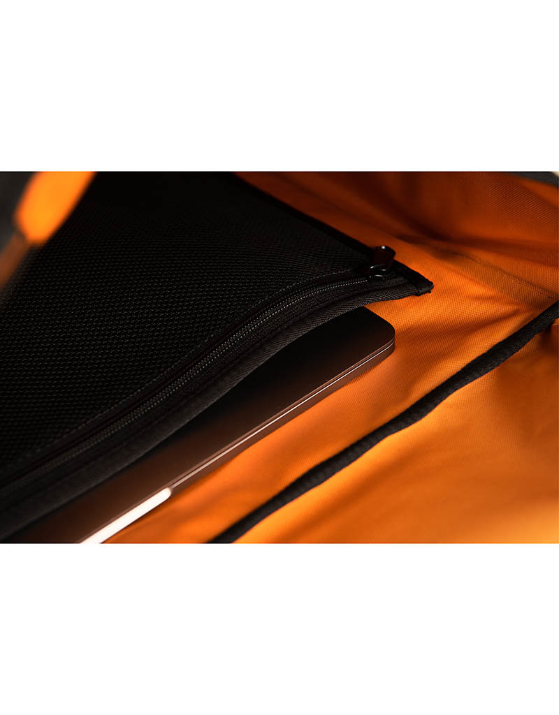 Brompton Metro Waterproof L Messenger Bag includes cover and frame