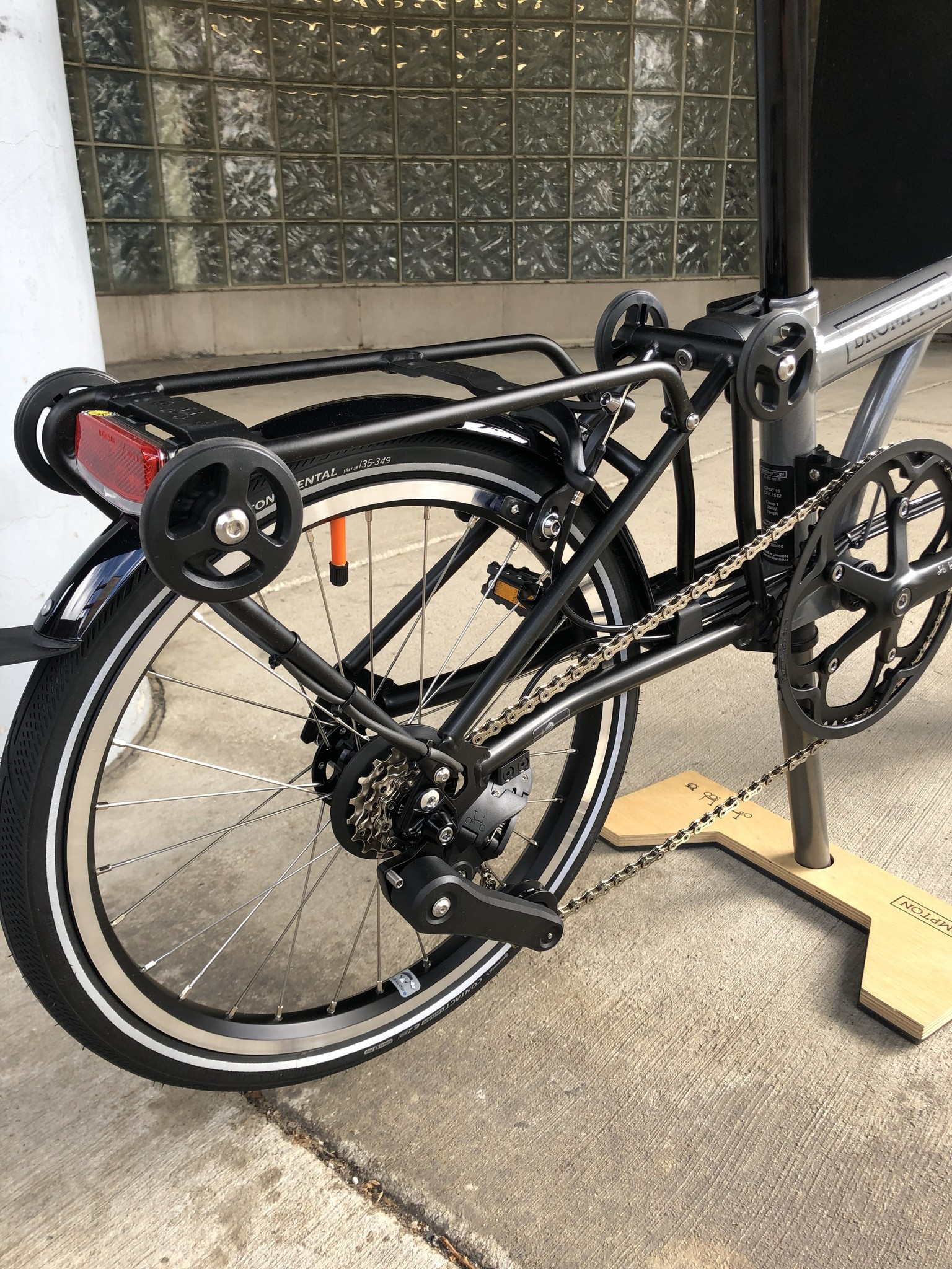 Blog - The Brompton P Line is here! - J.C. Lind Bike Co.