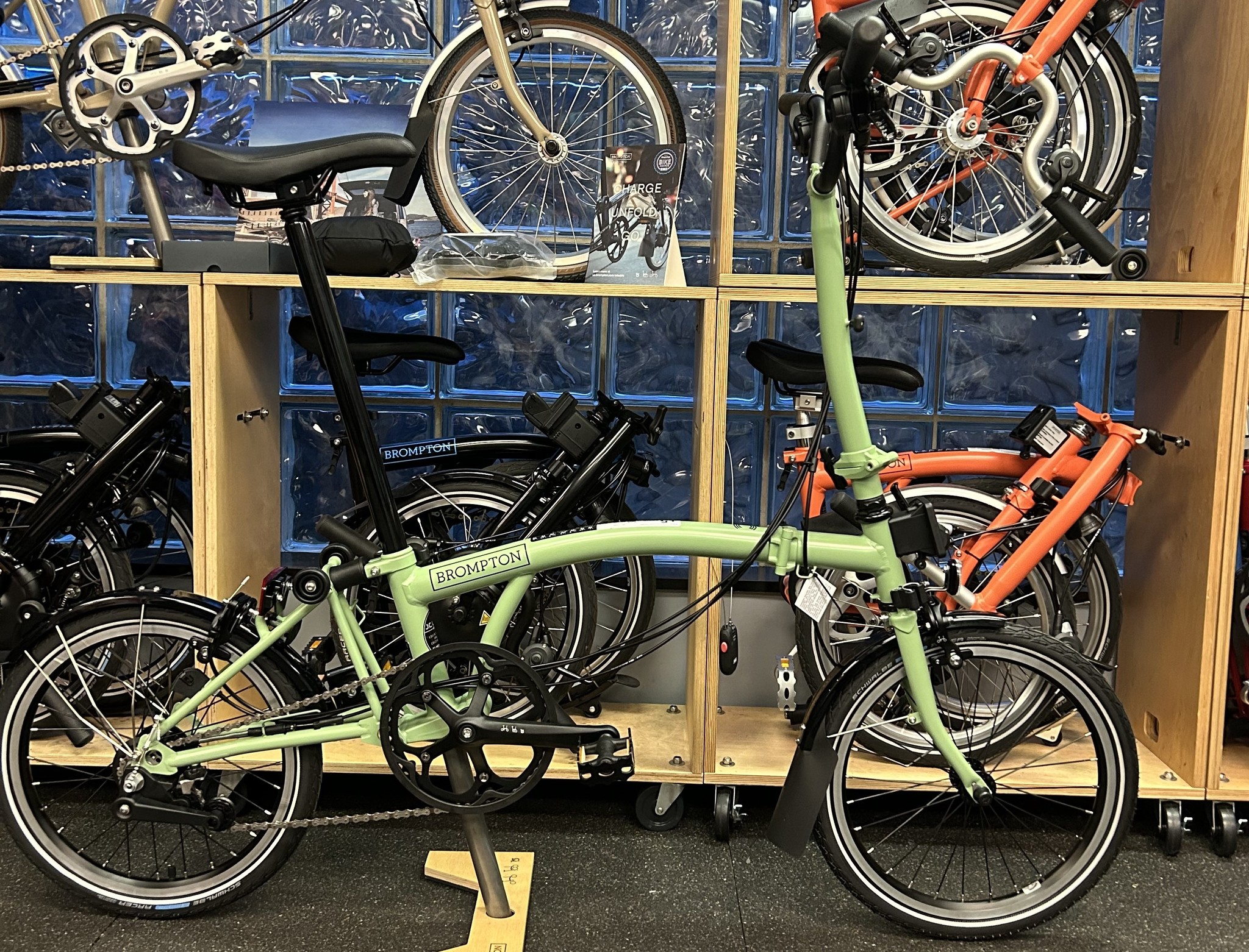 Blog - The Brompton P Line is here! - J.C. Lind Bike Co.