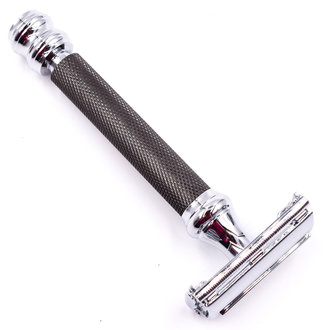 Parker 76R Heavyweight safety razor with the Twist to Open head - Graphite