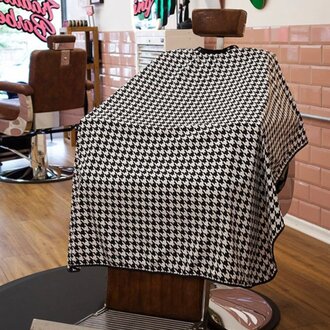 Cape Gang Houndstooth Barber Cape - Black & White
