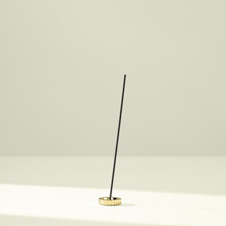 Oribe Bâton d'encens "Desertland" (75 bâtonnets/1.2oz) Oribe Bâton d'encens "Desertland" (75 bâtonnets/1.2oz)