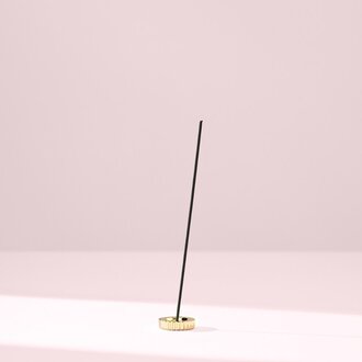 Oribe Bâton d'encens "Valley of Flowers" (75 bâtonnets/1.2oz) Oribe Bâton d'encens "Valley of Flowers" (75 bâtonnets/1.2oz)