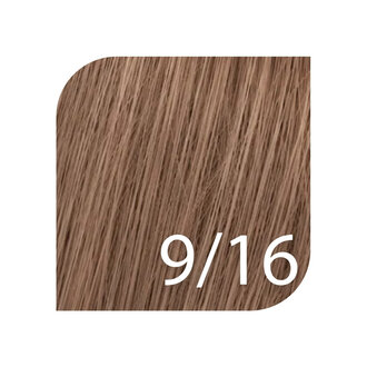 Wella Koleston Perfect 9/16 - Blond très clair cendré violacé / Coloration permanente "Koleston Perfect Me+ Rich Naturals" (57g/2.0oz) Wella Koleston Perfect 9/16 - Blond très clair cendré violacé / Coloration permanente "Koleston Perfect Me+ Rich Naturals" (57g/2.0oz)