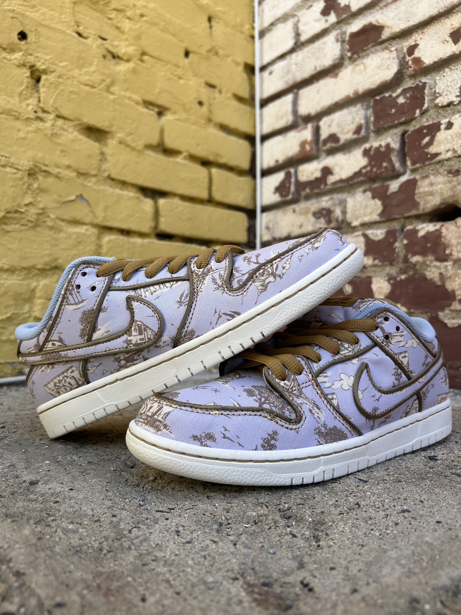 THE NIKE SB "CITY OF STYLE" DUNK LOW RAFFLE