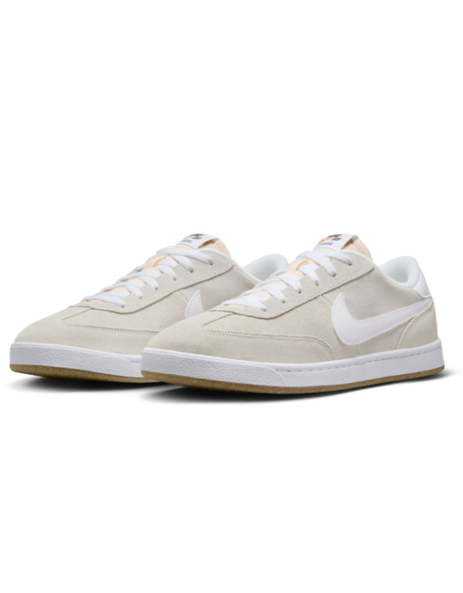 Nike sb classic white hotsell
