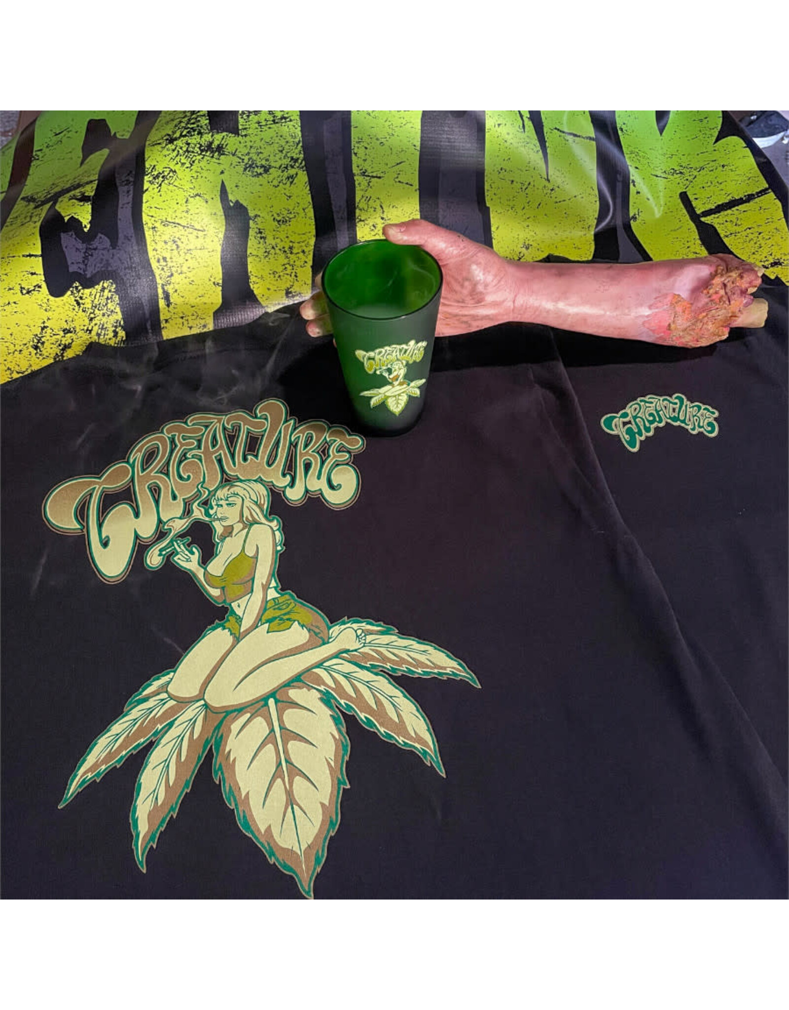 Creature Creature Glass Top Shelf 16 OZ Pint (Green)