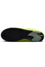 Nike SB Nike SB Shoe Air Max Ishod (Tennis Ball)