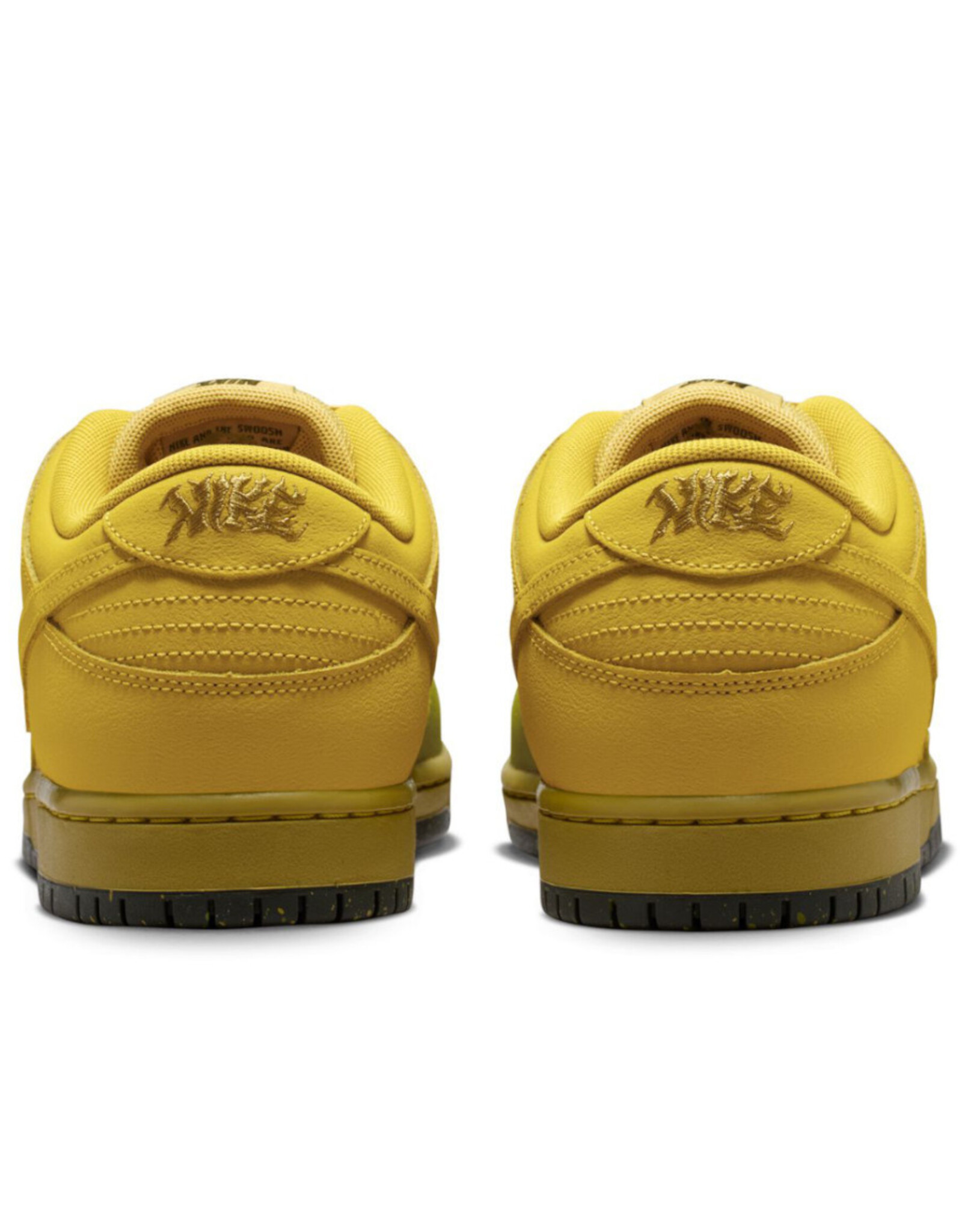Nike SB Nike SB Shoe Dunk Low (Saffron Quartz)