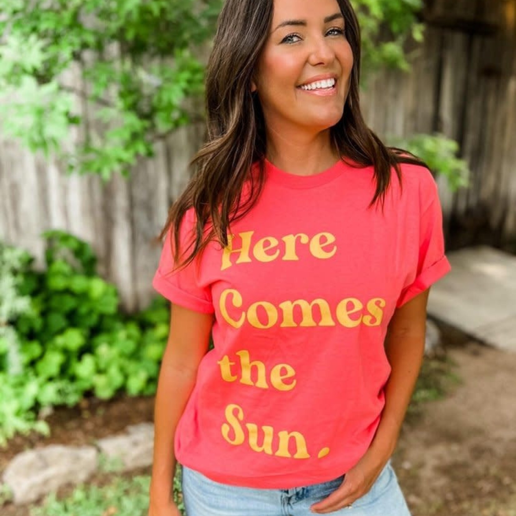 Oliver and Otis Here Comes The Sun Tee