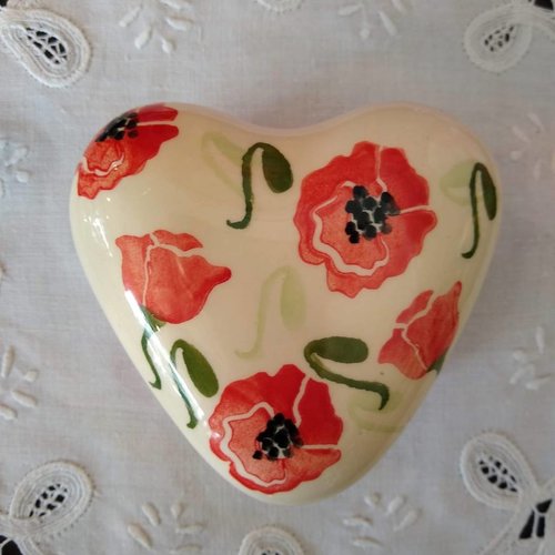 Peregrine Pottery peregrine pottery poppy heart box Peregrine Pottery peregrine pottery poppy heart box
