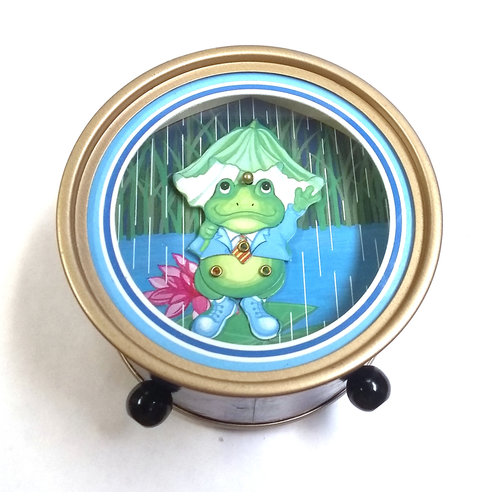Splendid Music Box Frog Splendid Music Box Frog