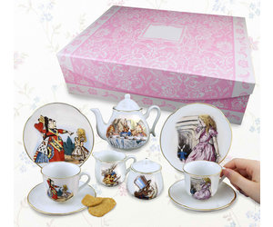 tea set with case