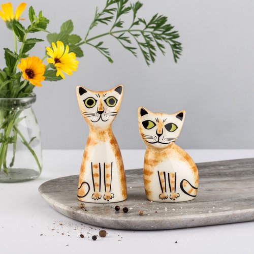 Hannah Turner Hannah Turner Ginger Cat Salt and Pepper Shakers Hannah Turner Hannah Turner Ginger Cat Salt and Pepper Shakers