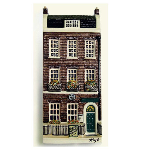 Hazle Ceramics Hazle Ceramics Charles Dickens House Hazle Ceramics Hazle Ceramics Charles Dickens House
