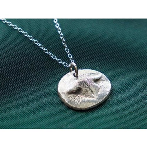 Custom Pet Nose Pendant Gold/Silver Custom Pet Nose Pendant Gold/Silver