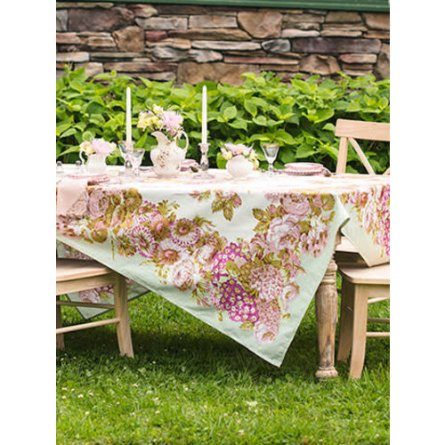 April Cornell Spring Gathering Vintage Tablecloth April Cornell Spring Gathering Vintage Tablecloth