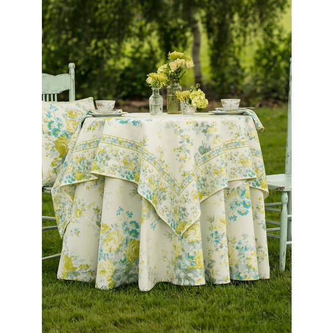 Cottage Rose Ivory 60 x 90 Tablecloth