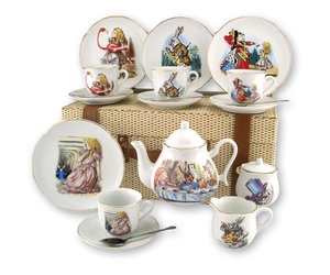 Reutter Porzellan Alice in Wonderland Tea Set for Two in Pink Case