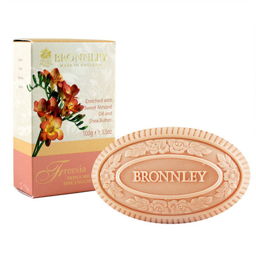 Bronnley Bronnley Freesia triple milled soap 100g bar Bronnley Bronnley Freesia triple milled soap 100g bar