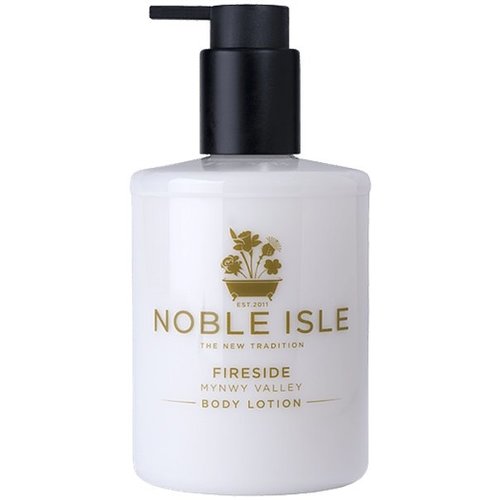 Noble Isle Noble Isle Fireside Body Lotion 250 ml Noble Isle Noble Isle Fireside Body Lotion 250 ml