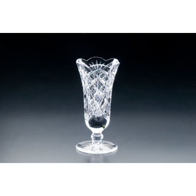 Waterford Crystal 8 Scalloped Vase – Irish Crystal Company