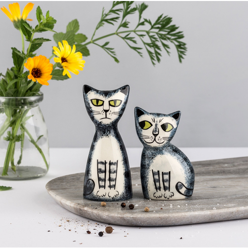 Hannah Turner Salt and Pepper Shakers Grey Tabby Cat Hannah Turner Salt and Pepper Shakers Grey Tabby Cat