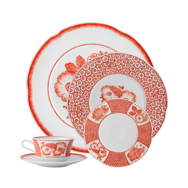 Vista Alegre x Oscar de la Renta Coralina Dessert Plate