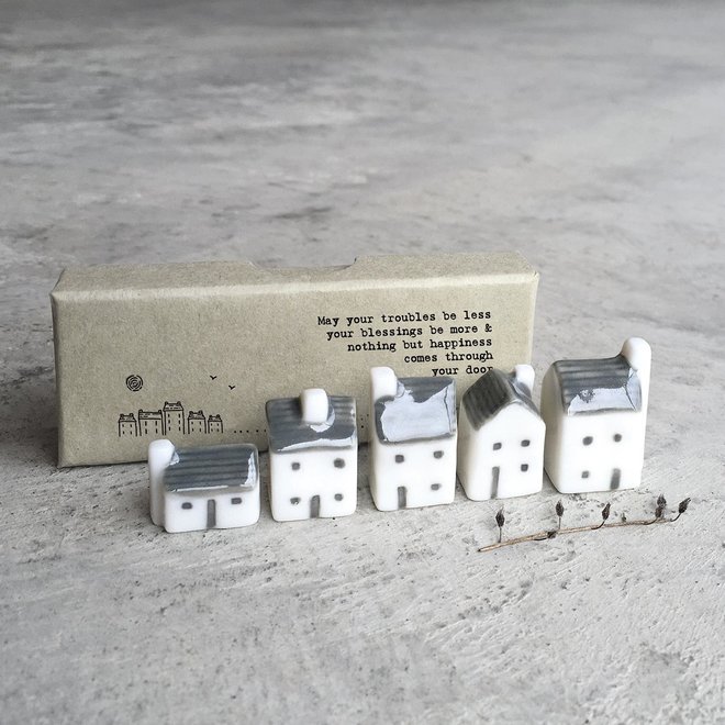 Porcelain Street Houses Set of 5 in Gift Box