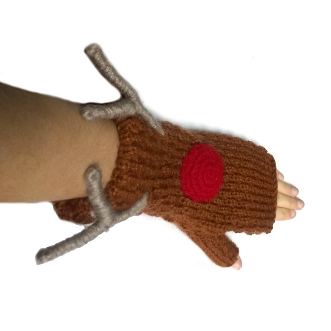 Reindeer Cut-Off Mittens