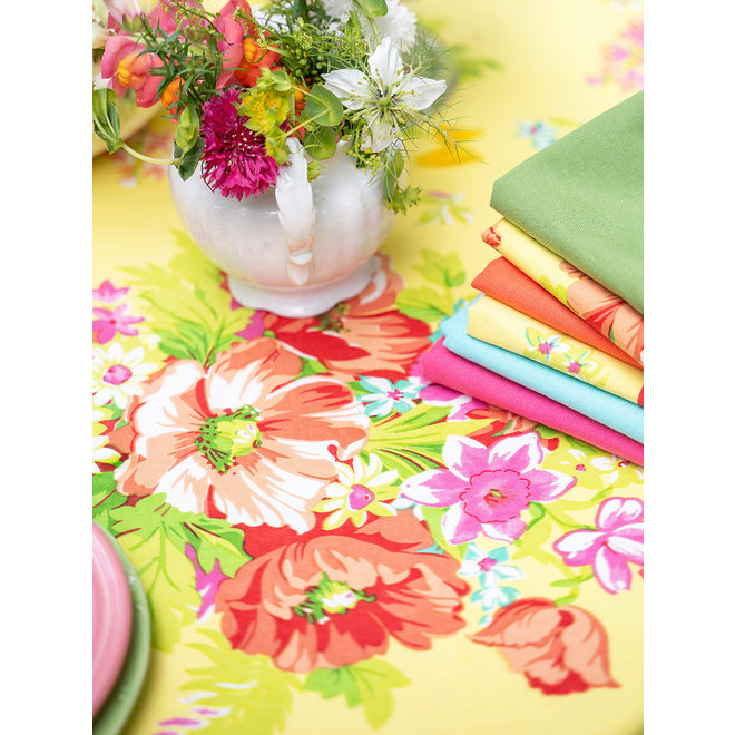 Charming Sunshine Tablecloth, 60" x 90"