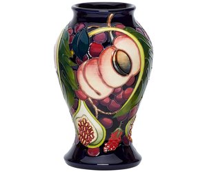 ムーアクロフト社（Moorcroft）の「クイーンズ・チョイス」直径約35cm Moorcroft Queen's Choice Vase 46/7 - British Isles