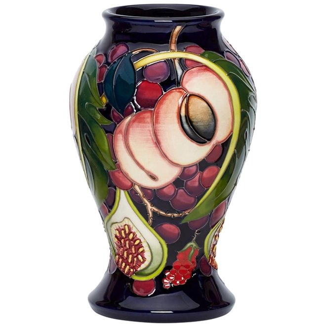 Queen's Choice Vase 46/7