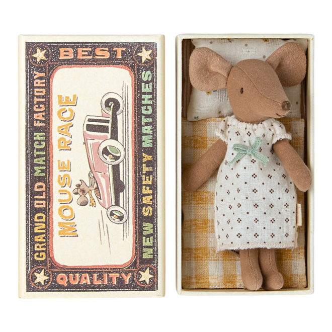 Big Sister Mouse in Box - White Nightgown