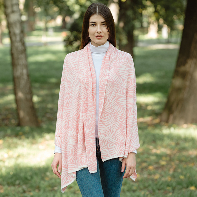 Newgrange Fern Wrap (Pastel Red)