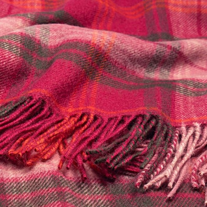 Hunting Rose Tartan Lambswool Blanket