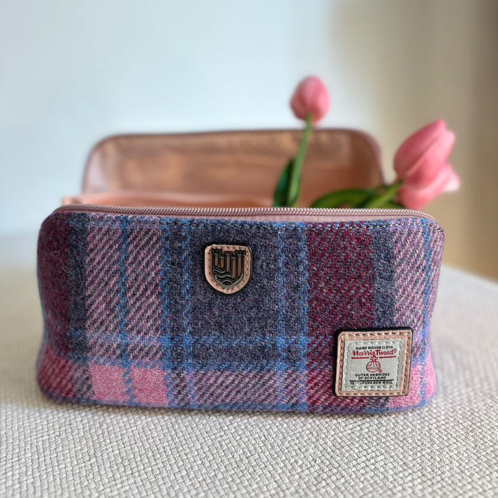 Islander UK Harris Tweed Pink Blue Tartan Toiletry Bag British Isles